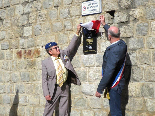 plaque en memoire du capitaine ayerbe et du major berring a olette evol le 2 octobre 2021 aaalat languedoc roussillon 2
